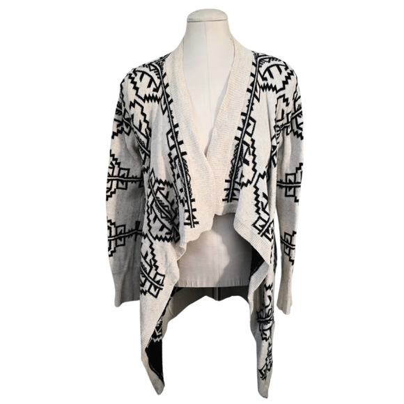 Staring at Stars Anthropologie Urban Outfitters Aztec Sweater Open Front Duster - Picture 3 of 7